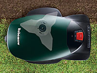 Roboterrasenm&auml;her beim Kanten M&auml;hen